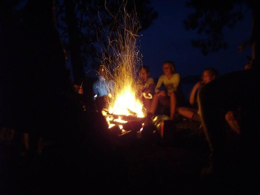 ヴァジェ Broken Spur Ranch, Off Gridoasis#Stargazingゲストハウス エクステリア 写真